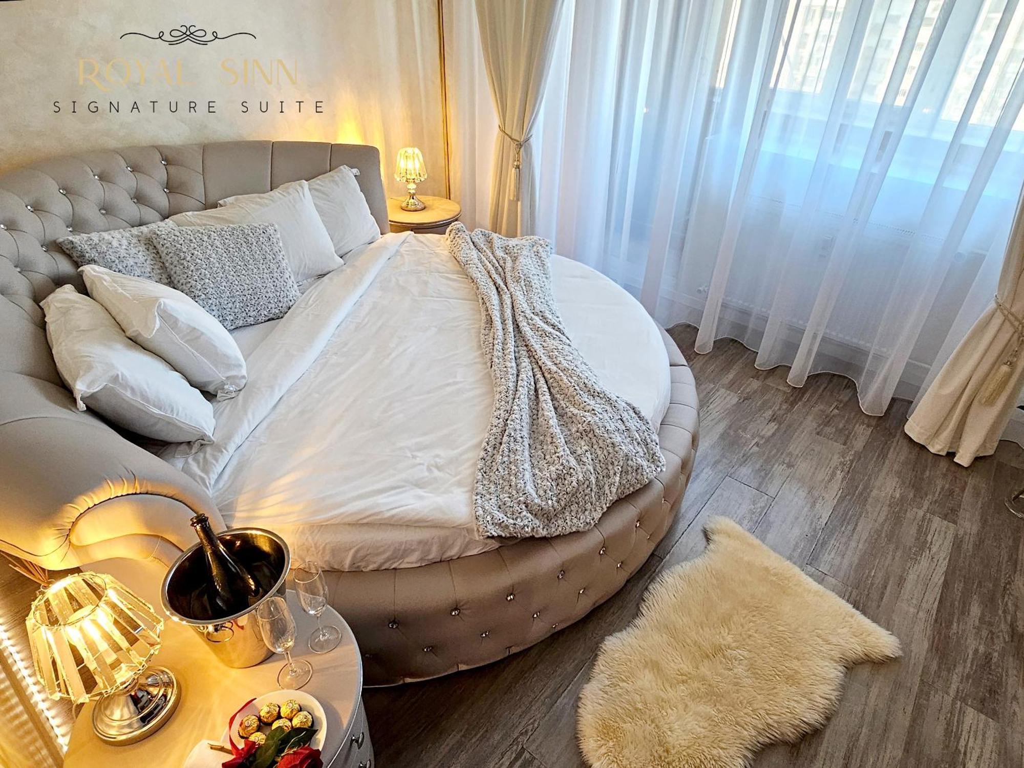 Royal Sinn Signature Suite Bukarest Eksteriør billede