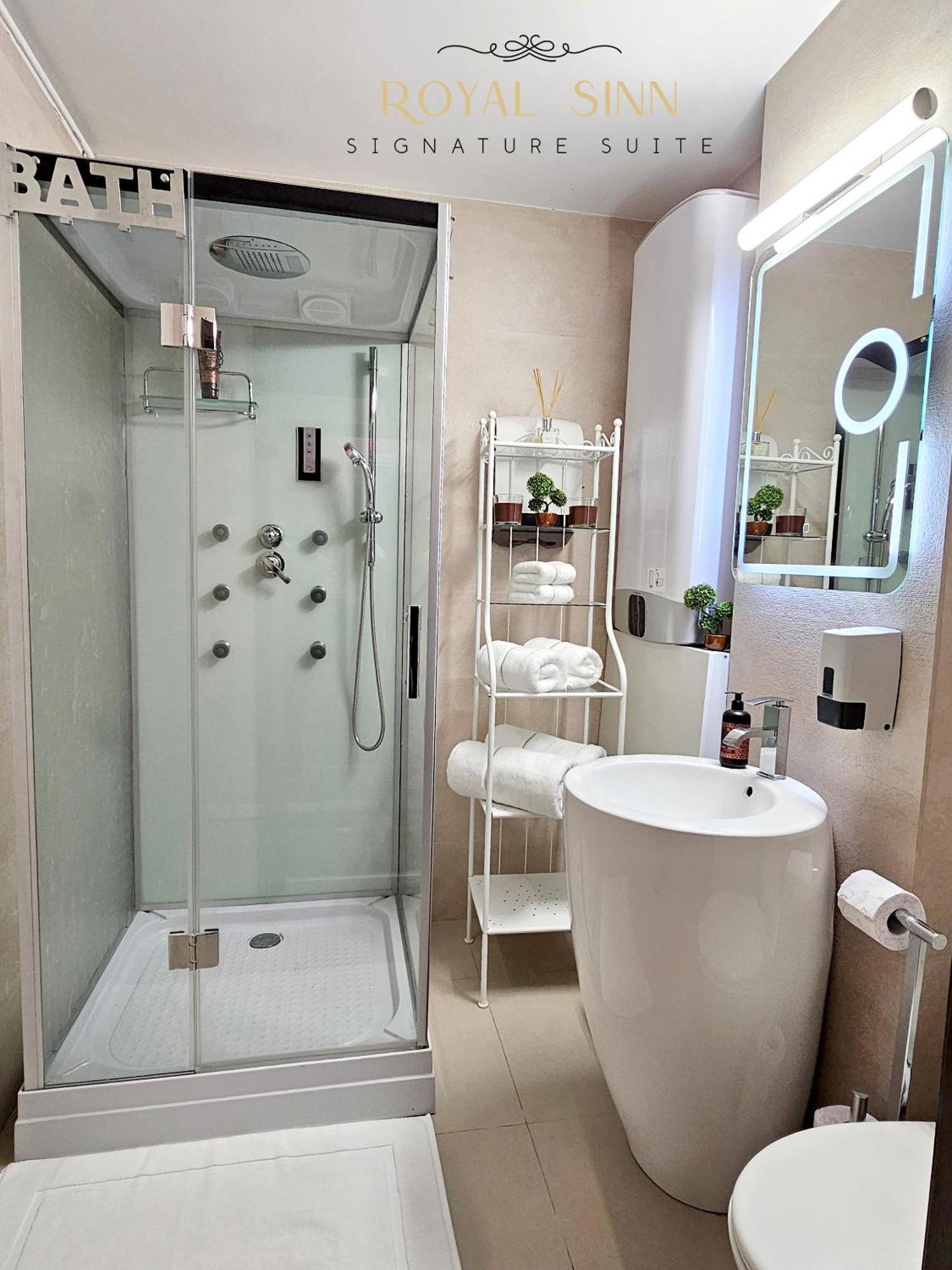 Royal Sinn Signature Suite Bukarest Eksteriør billede