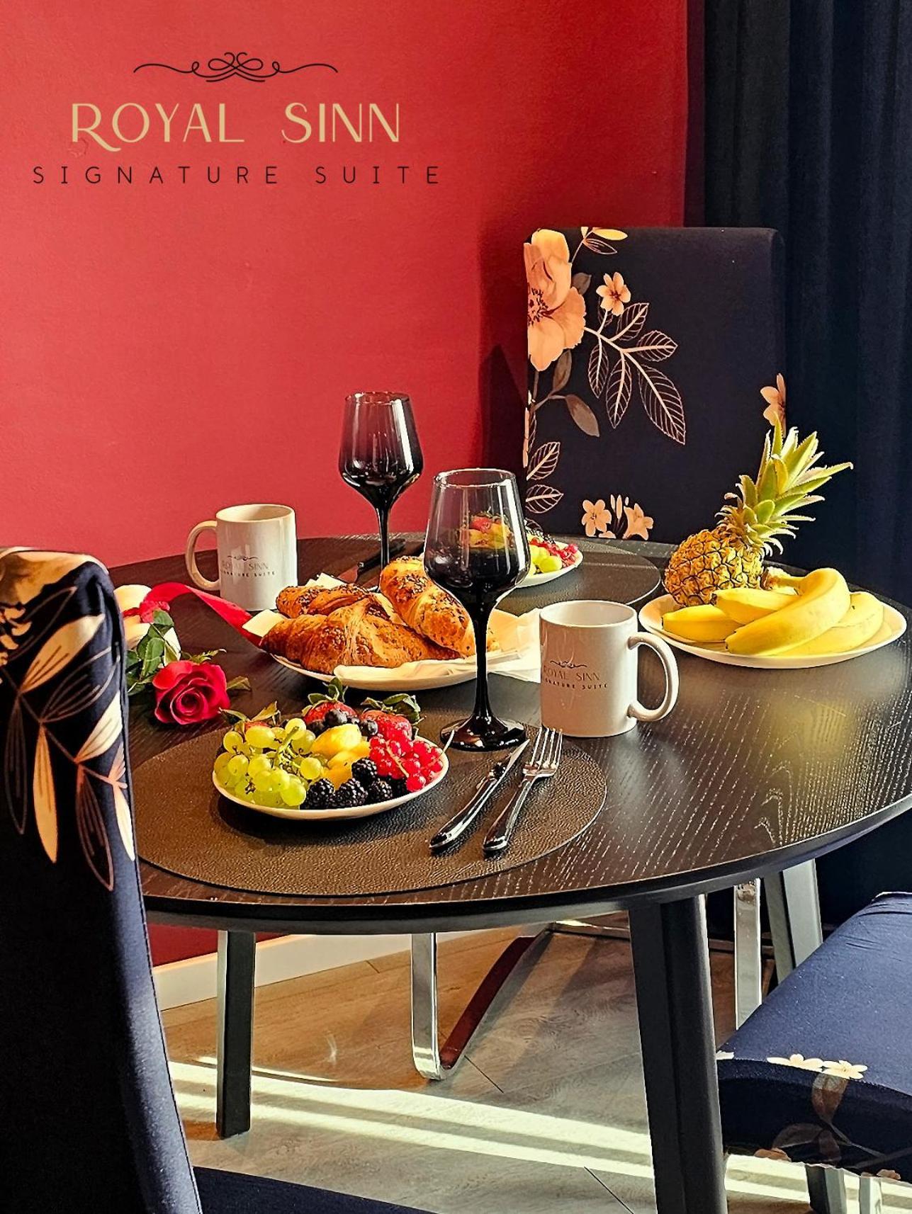 Royal Sinn Signature Suite Bukarest Eksteriør billede